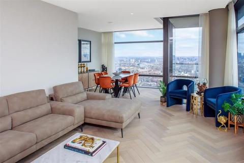Worship Street, Shoreditch, London, EC2A 2 bed apartment for sale