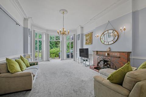 Highbury New Park, Highbury, London 8 bed detached house for sale