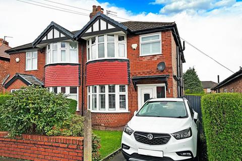 St Georges Avenue, Timperley 3 bed semi
