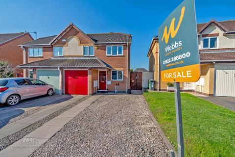 Bell Heather Road, Clayhanger... 3 bed semi
