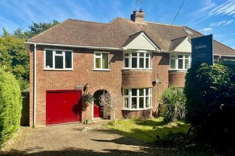 Copt Hall Road, Ightham, Kent, TN15 9DT 4 bed semi