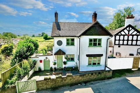 Copmere End, Stafford, ST21 3 bed cottage for sale