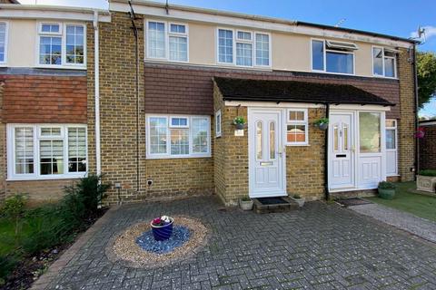 Weld Close, Staplehurst 3 bed terraced house for sale