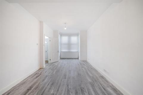 Garfield Road, London 5 bed house for sale