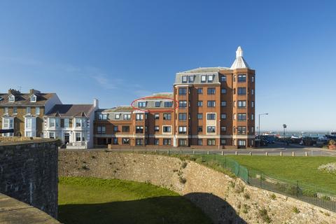 Ranelagh Road, Deal, Kent, CT14 2 bed apartment for sale