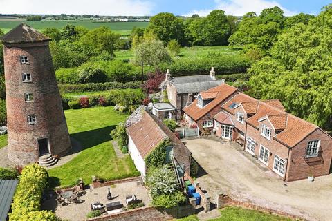 Burstwick Road, Burton Pidsea, Hull, ... 4 bed detached house for sale