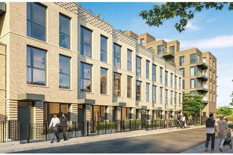 Springpark Drive, London 3 bed terraced house for sale