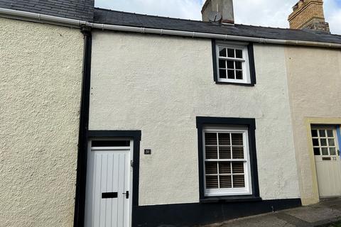 Bridge Street, Crickhowell, Powys. 2 bed terraced house for sale