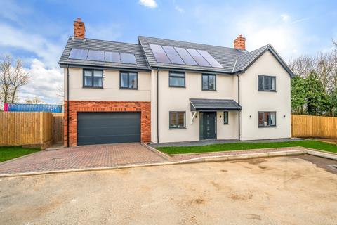 St. Francis Green, Bardney, Lincoln... 5 bed detached house for sale
