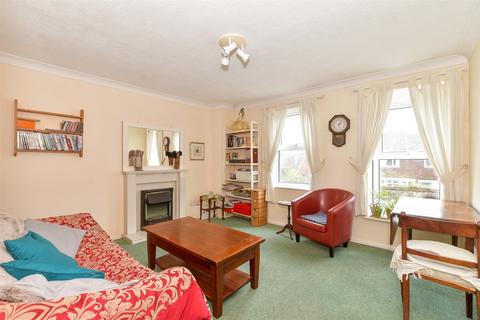 Queen Street, Arundel, West Sussex 1 bed flat for sale