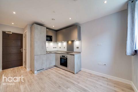 Lime Tree Place, Collingwood Road... 1 bed apartment for sale
