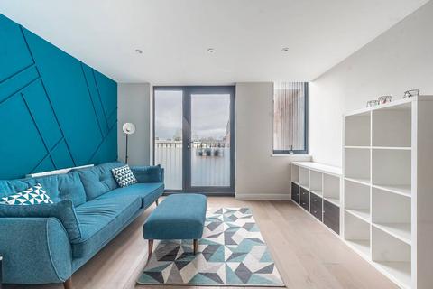 Field End Road, Eastcote, RUISLIP, HA4 1 bed flat for sale