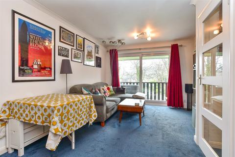 Brangwyn Way, Brangwyn, Brighton... 2 bed apartment for sale