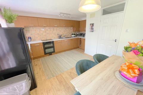Sproughton Court, Sproughton, Ipswich 2 bed duplex for sale