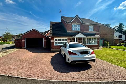 Stokes Court, Newport NP18 4 bed detached house for sale