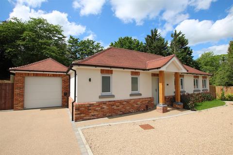 3 bed detached bungalow