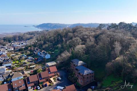 Heath Close, West Cross, Swansea 1 bed apartment for sale