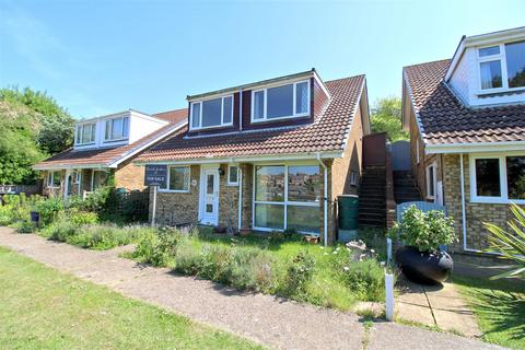 Carlton Road, Seaford 3 bed detached house for sale
