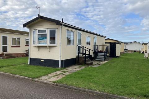 2 bedroom park home for sale