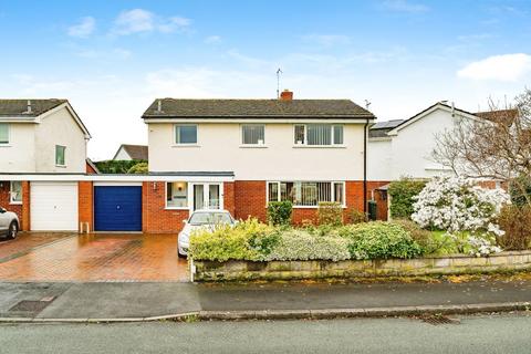 Alyn Drive, Rossett, Wrexham, LL12 4 bed link detached house for sale