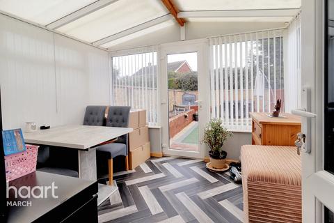 Fairview Gardens, Chatteris 3 bed detached house for sale