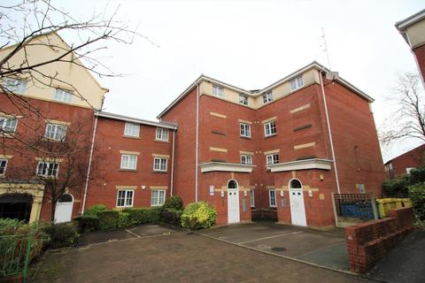 Derby Court, Bury, BL9 2 bed flat for sale