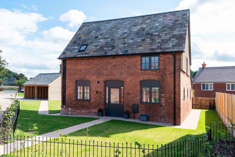 Holmer House Close, Hereford, HR4 9RG 4 bed detached house for sale