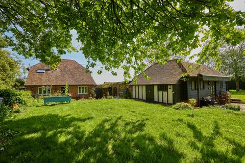 Ruckinge, Ashford, Kent, TN26 4 bed house for sale