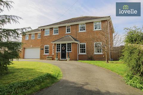 Main Road, Ashby Cum Fenby DN37 4 bed detached house for sale
