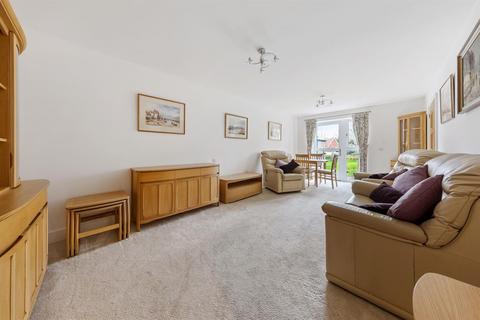 London Road, Guildford 2 bed apartment for sale