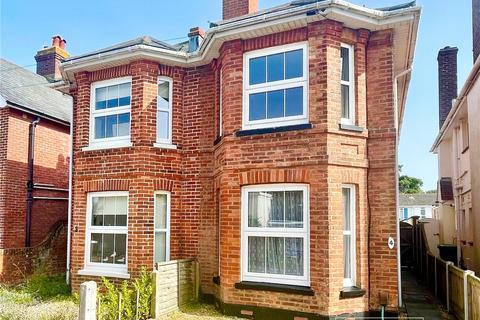Argyle Road, Mudeford, Christchurch... 2 bed semi
