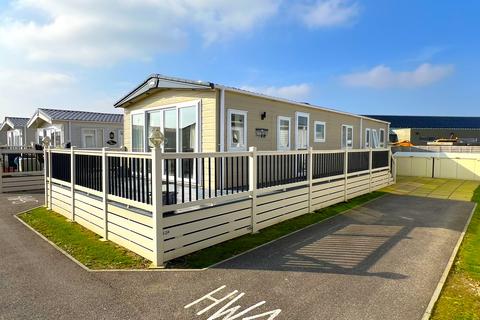 2 bedroom holiday park home for sale