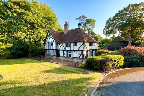 The Green, Bearsted, Maidstone, Kent... 6 bed detached house for sale