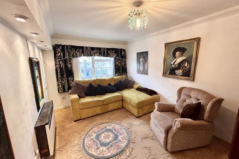 Albert Street, Ventnor 1 bed apartment for sale