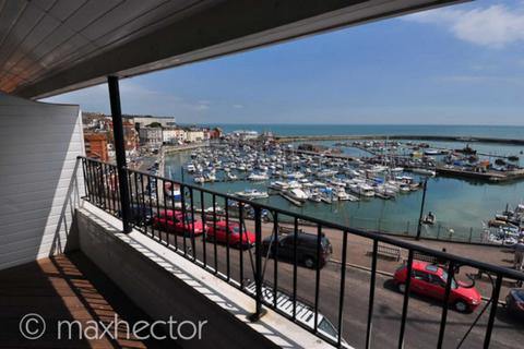 Sion Hill, Ramsgate CT11 3 bed duplex for sale