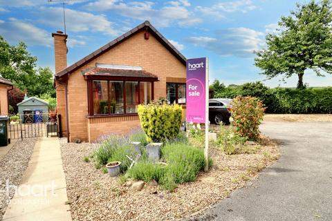 Ash Dale Road, Warmsworth, Doncaster 3 bed detached bungalow for sale