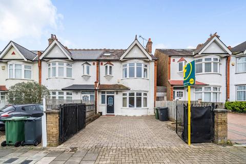 Kings Avenue, Clapham, London, SW4 4 bed house for sale