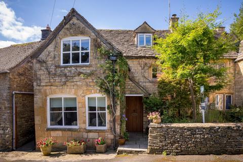 Dale Street, Naunton, Gloucestershire 4 bed semi