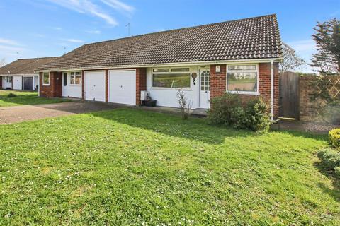 Ash Grove, Romney Marsh TN29 3 bed semi