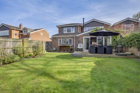 Spinners Walk, Marlow 4 bed detached house for sale