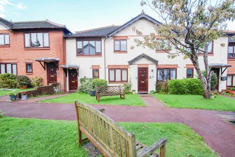 8 St Pauls Court, St Pauls Street... 1 bed flat for sale