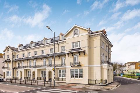 South Parade, Southsea 2 bed flat for sale
