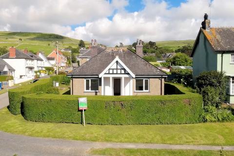 Celynin Road, Llwyngwril LL37 2 bed detached bungalow for sale