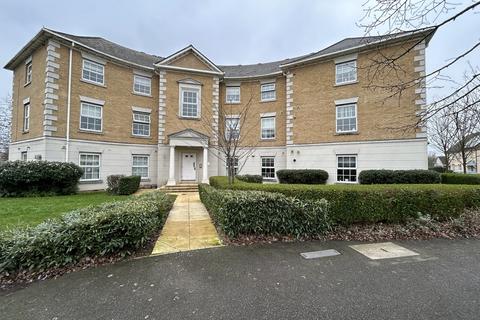 King Henry Court, Waltham Abbey 2 bed apartment for sale