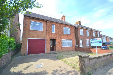 West End, Peterborough PE7 4 bed detached house for sale