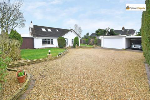 4 bedroom detached bungalow for sale