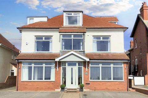 9 bedroom detached house for sale