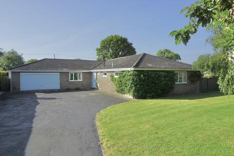 4 bedroom detached bungalow for sale