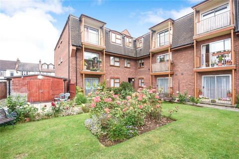 Chalkwell Park Drive, Leigh