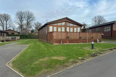 2 bedroom holiday park home for sale